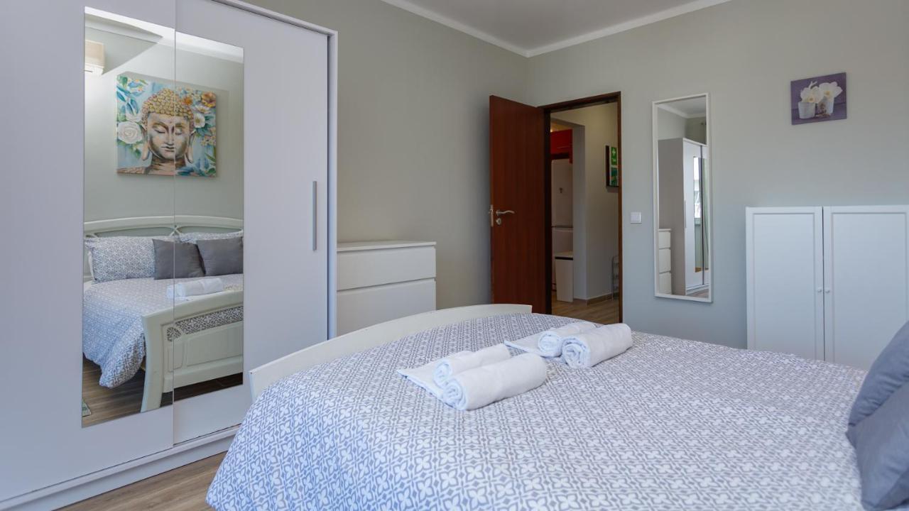 Comfort 1Bdr Apartment W/Pool By Lovelystay Portimao Exterior photo