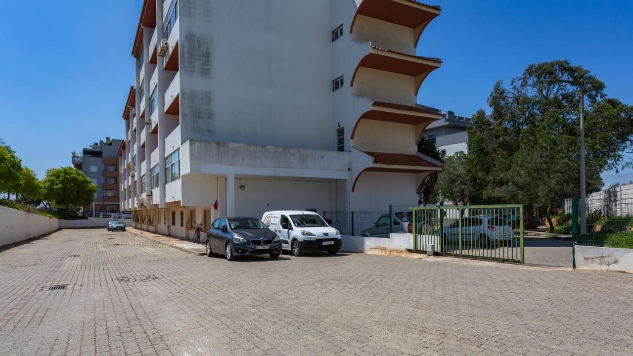 Comfort 1Bdr Apartment W/Pool By Lovelystay Portimao Exterior photo